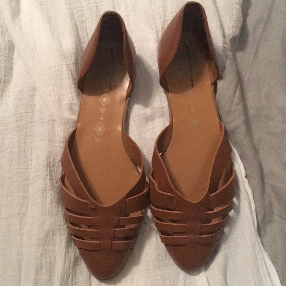 Summer Cutout Flats